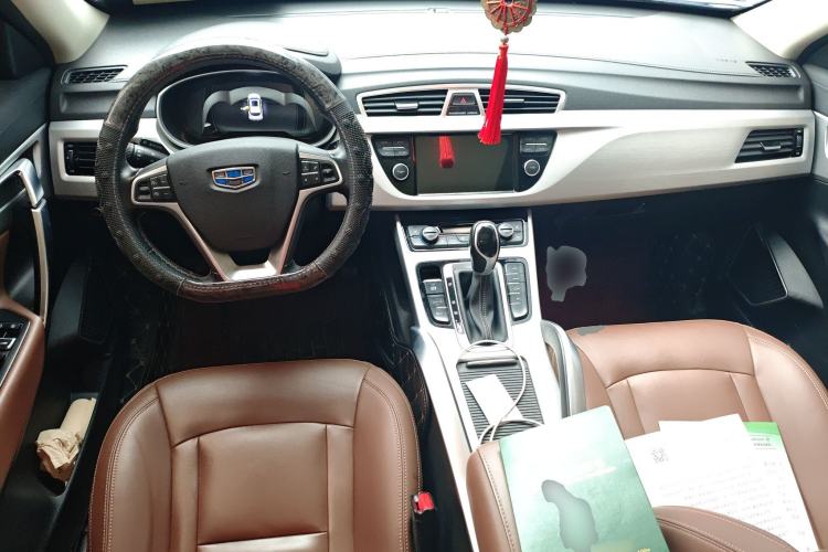 Used Geely Auto Emgrand X7 Sport 2016 1.8TD Automatic ZhiZun Version
