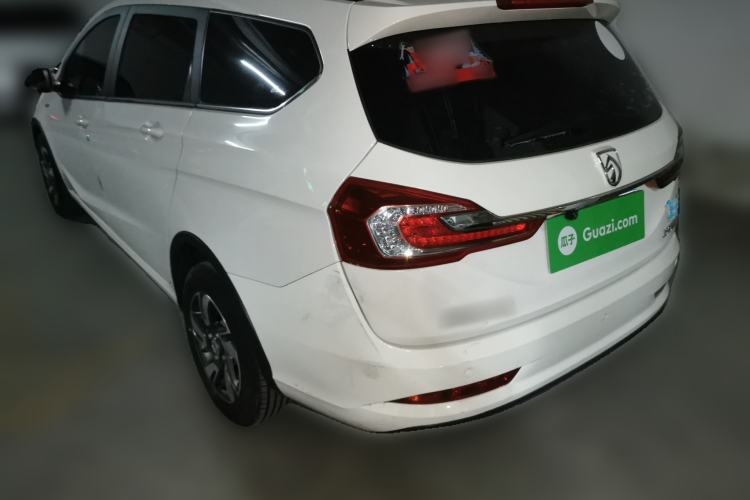 Used Baojun 310W 2017 1.5L Manual Fashion Edition China VI Rear Left 45 Deg