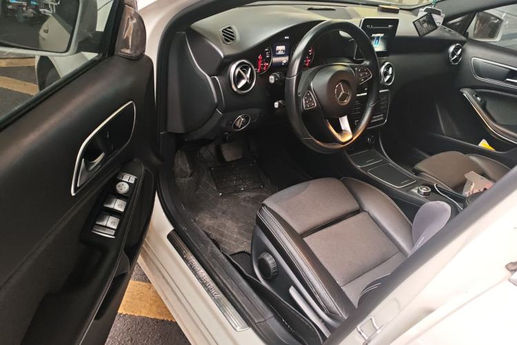 Used Mercedes-Benz A-Class 2016 A 200 Dynamic Edition
