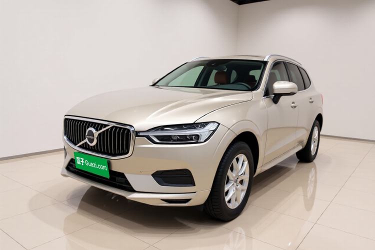 Used Volvo XC60 2019 T5 4x4 Smart Edition China V Standard