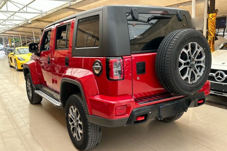 Used BAIC Off-Road BJ40 2020 2.0T Automatic Four-Wheel Drive Urban Hunter Edition Chivalrous Type Exterior 3