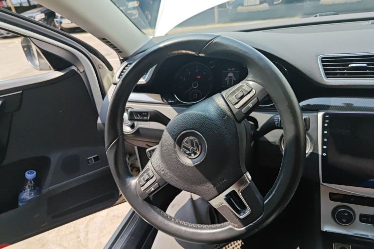 Used Volkswagen Magotan 2013 1.8TSI Luxury Model
