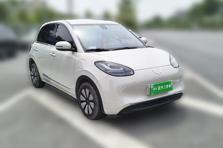 Used Wuling Bingo 2023 333km Enjoy+ Version Front Right 45 Deg