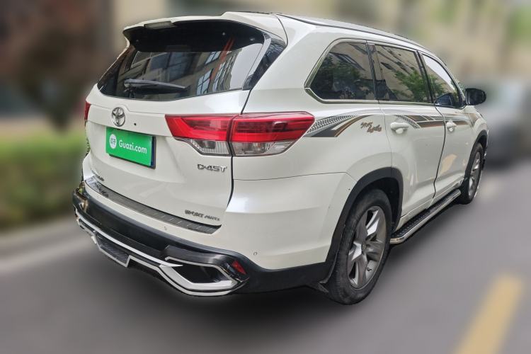 Used Toyota Highlander 2018 2.0T Four-Wheel Drive Prestige Version 7 Seats China V Emission Standard Rear Right 45 Deg