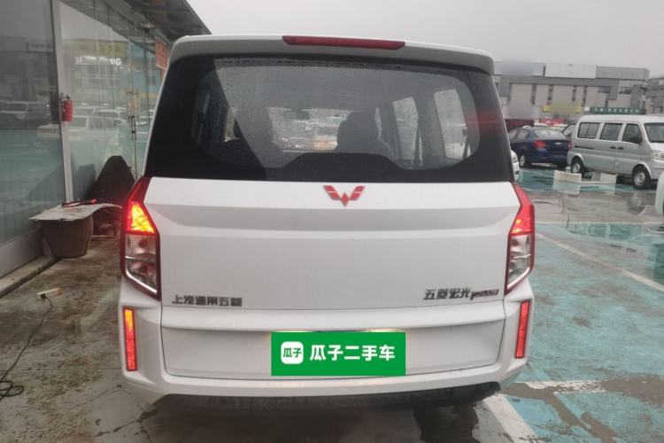 Used Wuling Hongguang PLUS 2020 1.5L Manual Comfort 7-Seater
