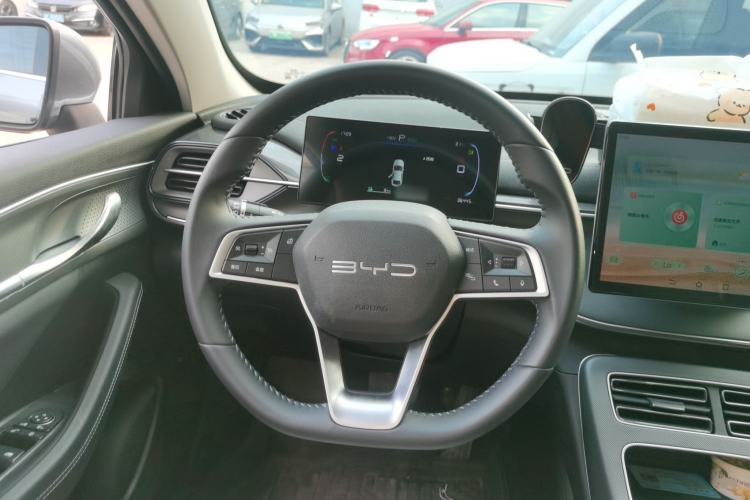 Used BYD Destroyer 05 2024 HONOR Edition DM-i 55KM Luxury Model
