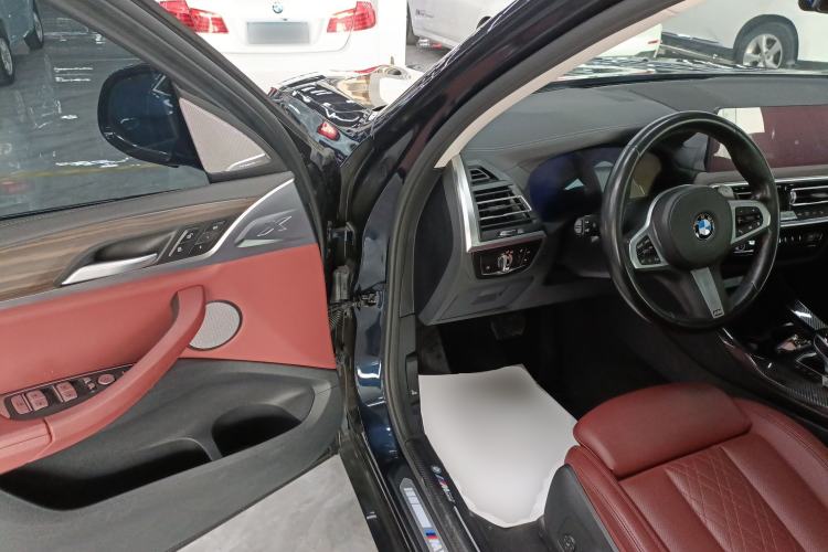 Used BMW X3 2022 Facelift xDrive30i Luxury Edition M Night Edition Package
