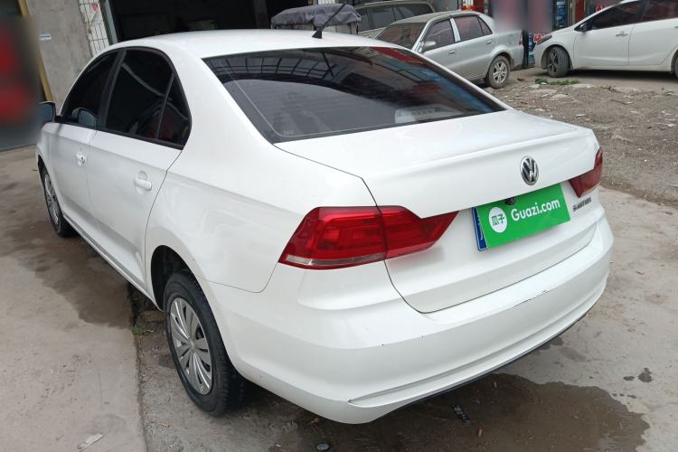 Used Volkswagen Santana 2021 1.5L Manual Fashion Edition Exterior 2