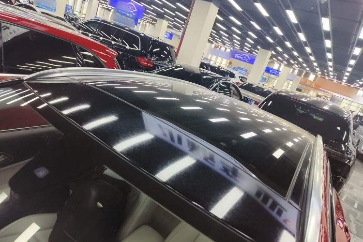 Used Mercedes-Benz GLA 2016 GLA 200 Fashion Model Roof