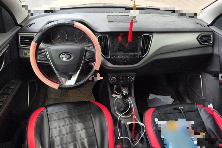 Used FAW Senya R7 2017 1.6L Manual Luxury Model
