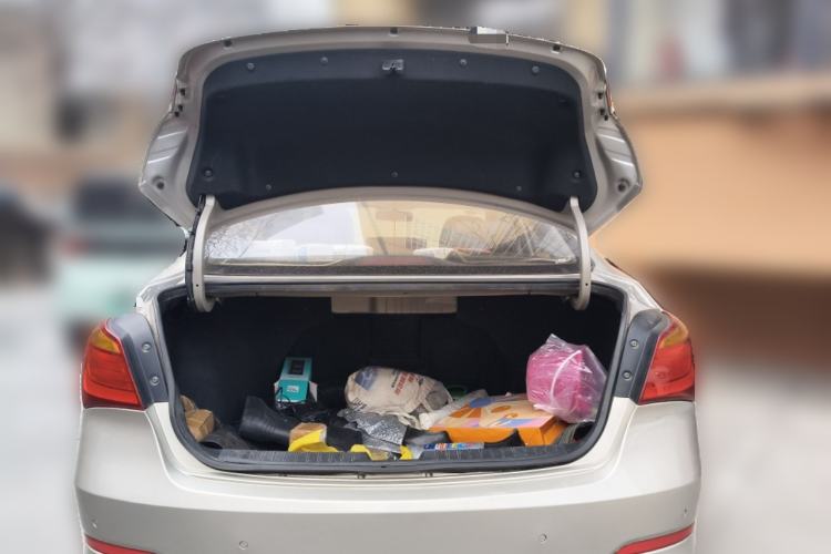 Used Hyundai Mistra 2016 1.8L Automatic Smart GLS Trunk