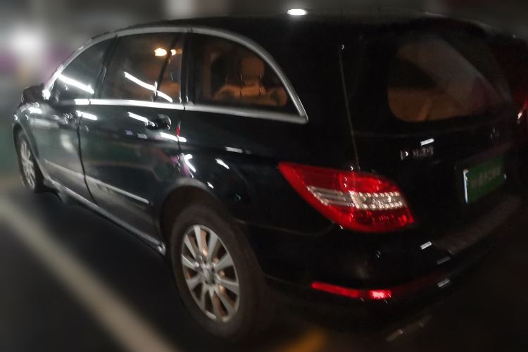 Used Mercedes-Benz R-Class 2014 R 320 4MATIC Business Model