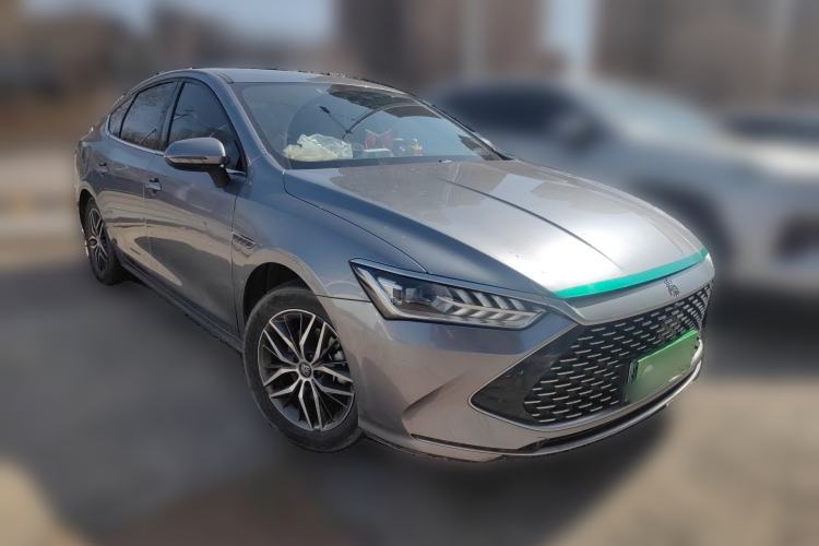 Used BYD Qin PLUS 2021 DM-i 120KM Prestige Model Front Right 45 Deg