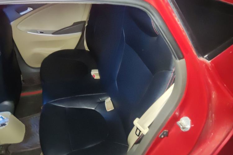 Used Hyundai Verna (older generation) 2010 Sedan 1.4L Automatic Comfort Model GS
