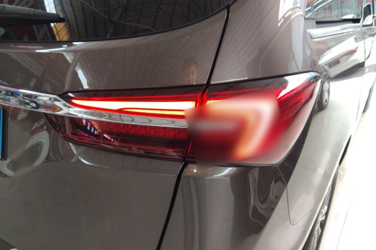 Used Buick GL8 2023 Land Executive Class 652T Luxury Model