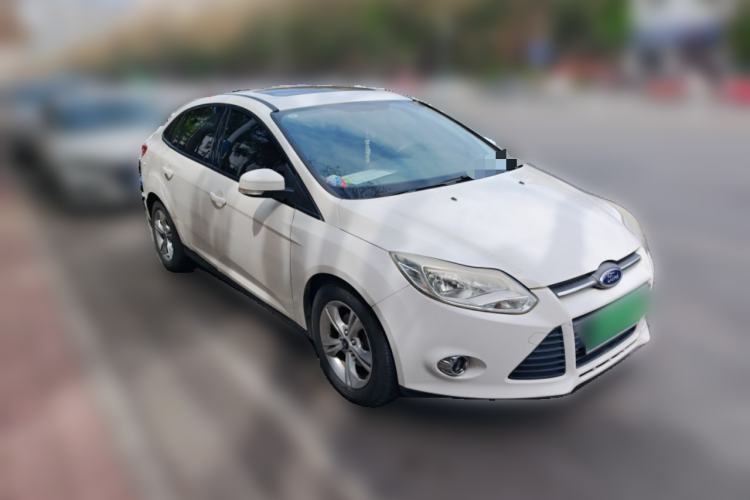Used Ford Focus 2012 Sedan 1.6L Automatic Fashion Edition Front Right 45 Deg