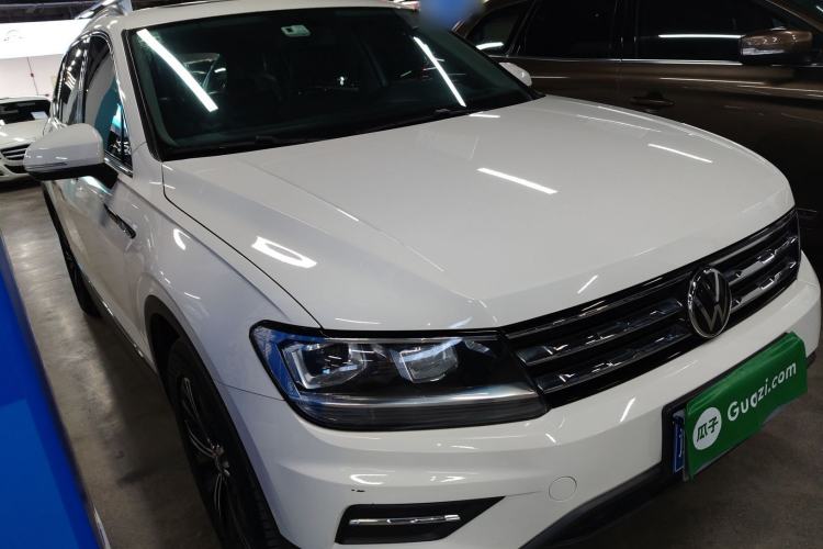 Used Volkswagen Tiguan L 2021 330TSI Automatic Two-Wheel Drive Smart Edition
