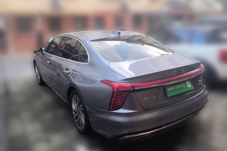 Used Hongqi H5 2023 2.0T Automatic Smart Connect Flagship Edition
