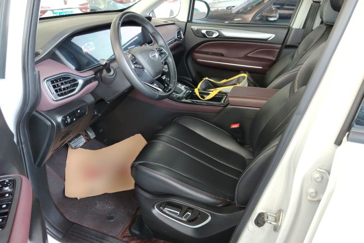 Used GAC Trumpchi M6 2023 PRO 270T DCT Luxury Edition
