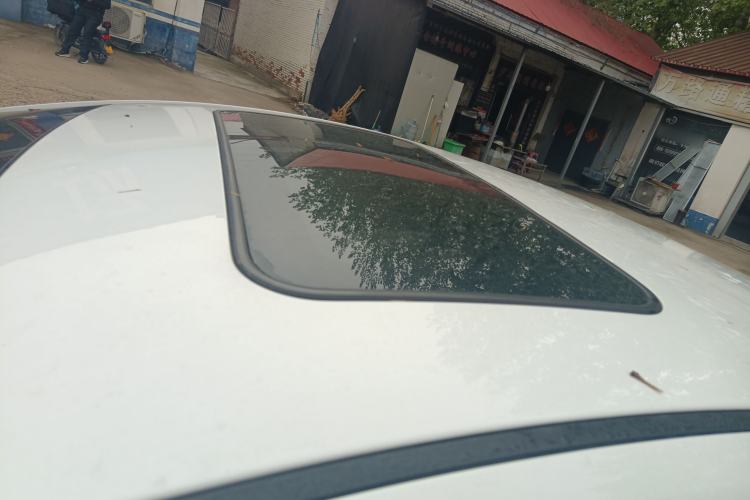 Used Hyundai Elantra (5th Generation / Langdong) 2015 1.6L Automatic Luxury Model Roof