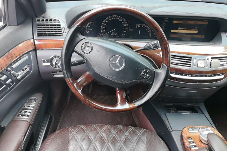 Used Mercedes-Benz S-Class 