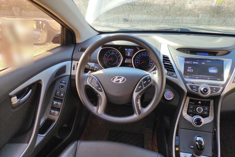 Used Hyundai Elantra (5th Generation / Langdong) 2016 1.6L Automatic Prestige Model
