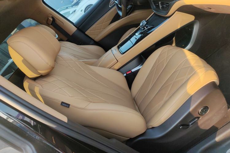 Used Denza D9 2025 DM-i Intelligent Drive 1020 Four-Wheel Drive Flagship Model