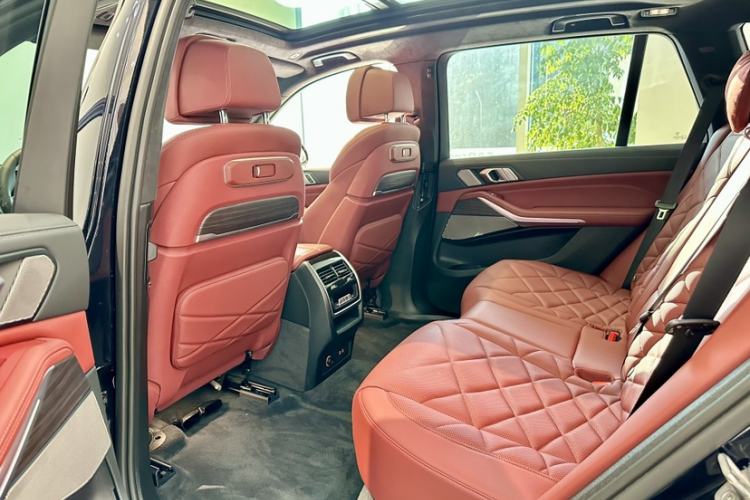 Used BMW X5 2023 xDrive 40Li M Sport Night Edition Package