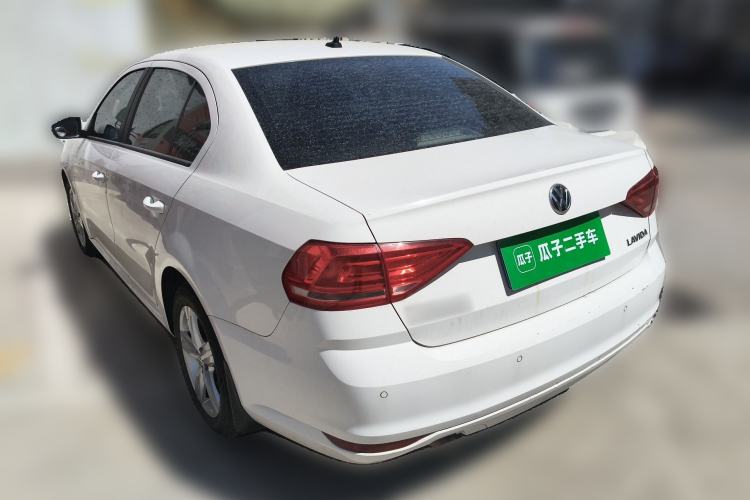 Used Volkswagen Lavida 2017 1.6L Manual Fashion Edition
