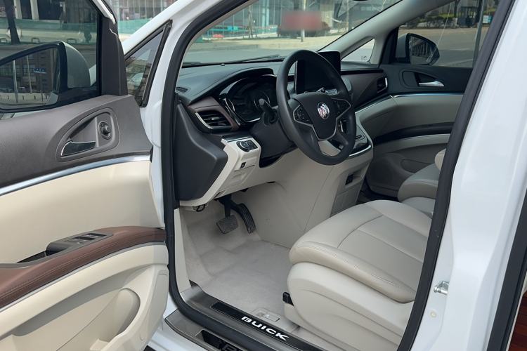 Used Buick GL8 2021 Land Cruiser Executive Class 652T Comfort Model