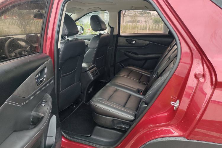 Used Dongfeng Fengon S560 2018 1.8L Manual Comfort 7-Seater
