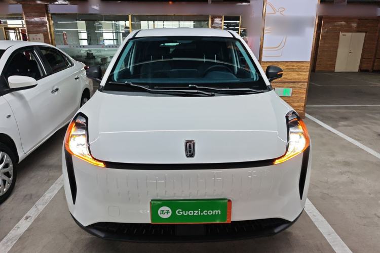 Used Bestune NAT 2023 PRO Comfortable Travel Battery-Swap Version 401km Front