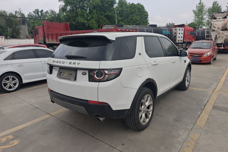 Used Land Rover Discovery Sport 2015 2.0T SE Rear Right 45 Deg