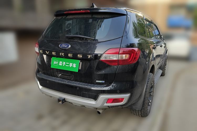 Used Ford Everest 2016 2.0T Gasoline Automatic 4x4 Luxury Edition
