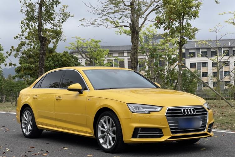 Used Audi A4L 2018 30th Anniversary Edition 40 TFSI Fashion Model Exterior 2