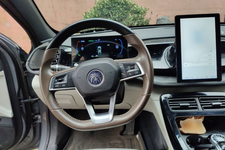 Used BYD Qin PLUS 2024 HONOR Edition DM-i 55KM Leading Model
