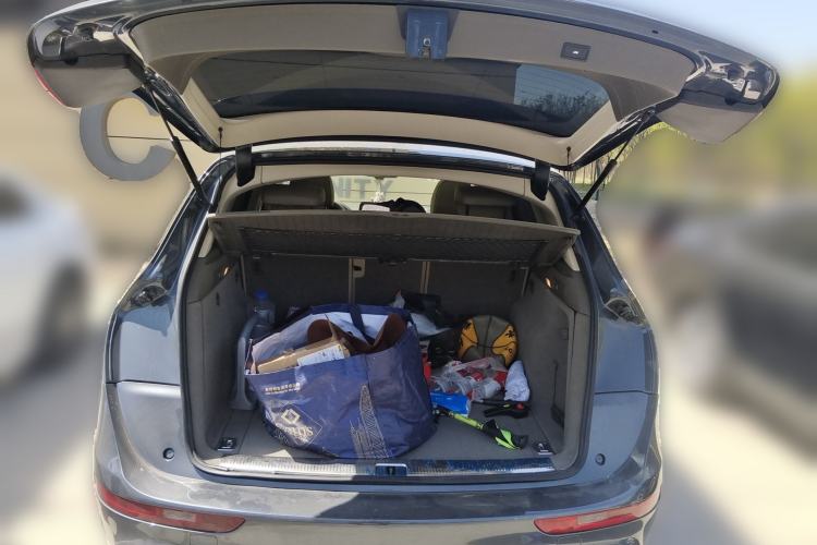 Used Audi Q5  Trunk