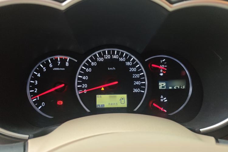 Used Nissan Quest 2015 3.5L SL Instrument Cluster