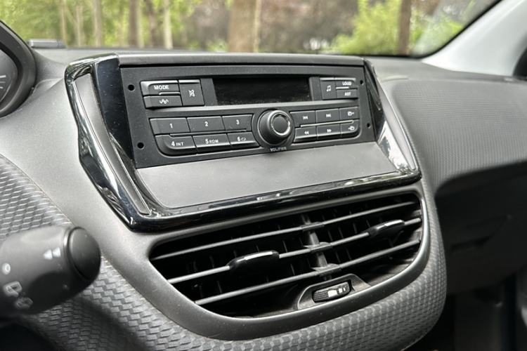 Used Peugeot 2008 2018 1.6L Automatic Trend Edition