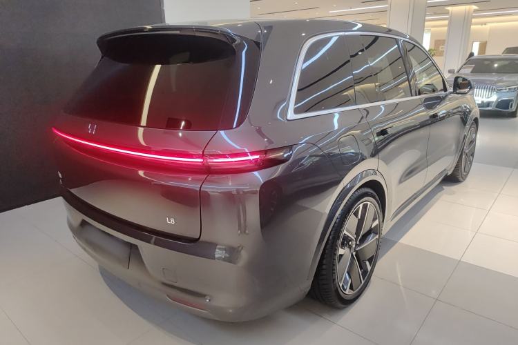 Used Li Auto L8 2025 Ultra Smart Refreshed Edition
