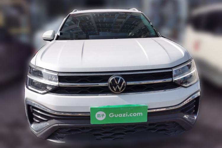 Used Volkswagen Tharu 2023 300TSI Two-Wheel-Drive Moonlight Edition Front