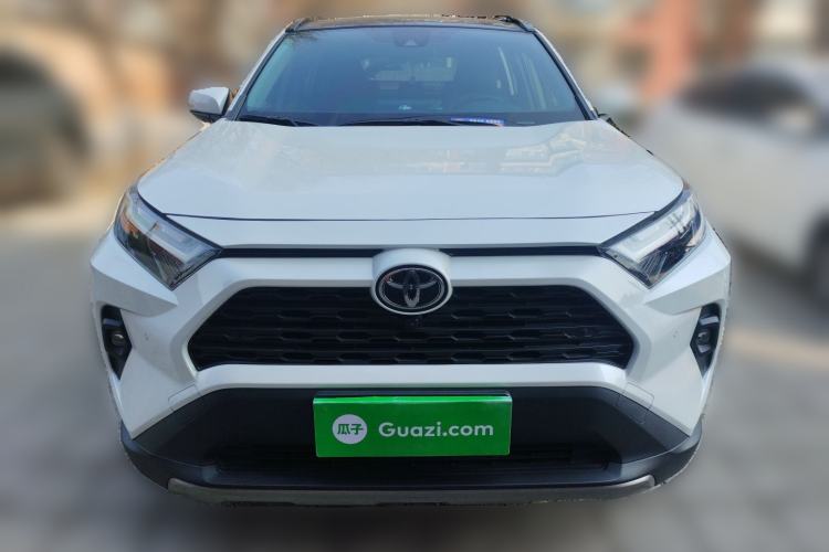 Used Toyota RAV4 2023 2.0L CVT Two-Wheel Drive 20th Anniversary Platinum Edition