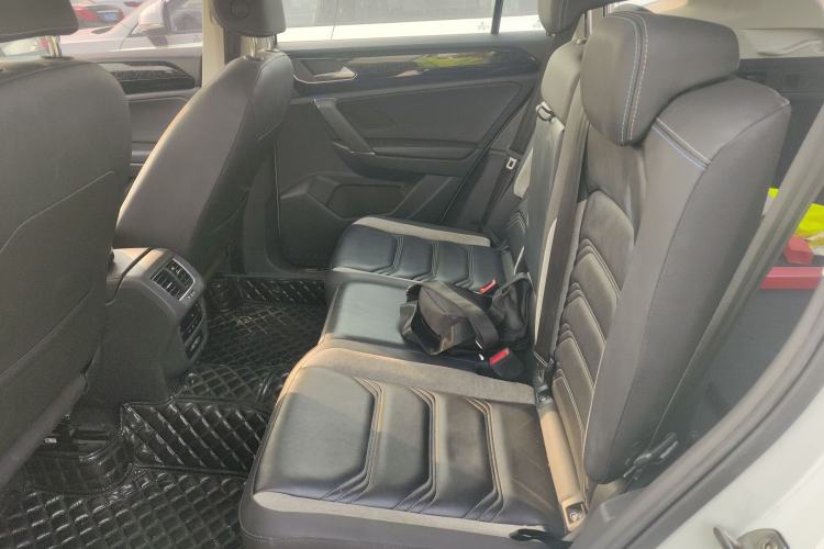 Used Volkswagen Tayron GTE Plug-in Hybrid 2020 1.4T Luxury Model Interior 4