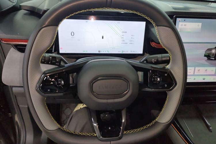 Used Lynk & Co 08 EM-P 2025 120km Long-Range Halo Steering Wheel