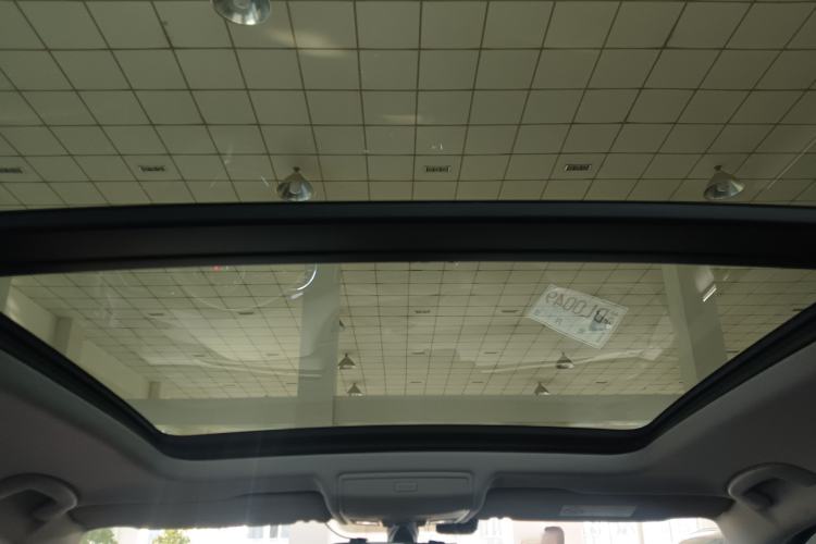 Used Volkswagen Tiguan L 2020 330TSI Automatic Two-Wheel Drive Panoramic Comfort Edition China VI Standard