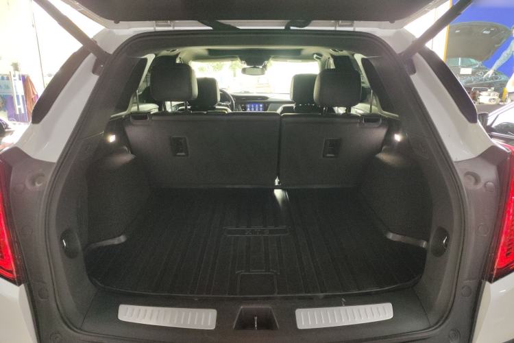 Used Cadillac XT5 2022 2.0T Two-Wheel Drive Luxury Version
