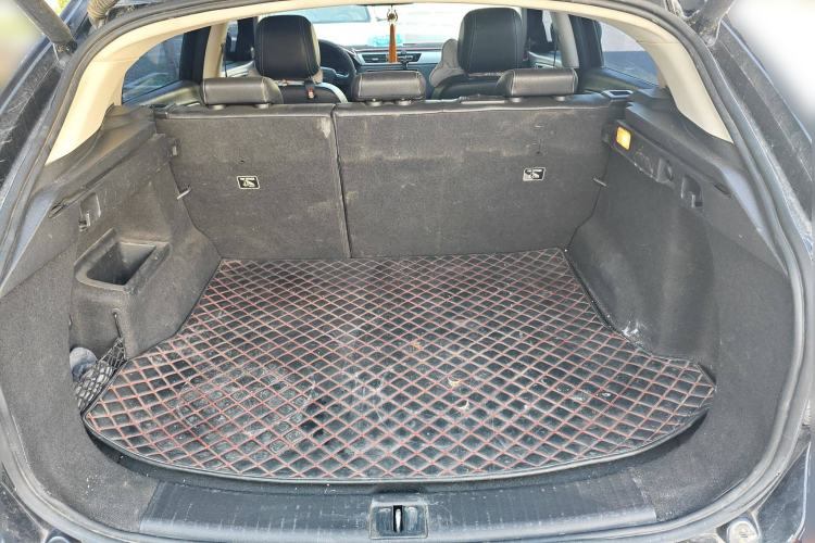 Used Qoros 5 2017 1.6T Automatic Prestige Model Trunk