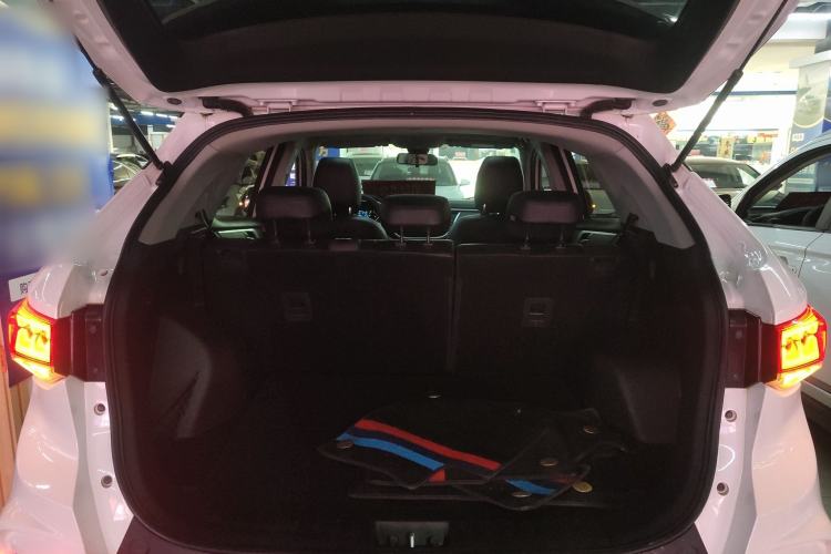 Used Soueast DX7 2020 Xingyue 1.5T DCT Luxury Edition
