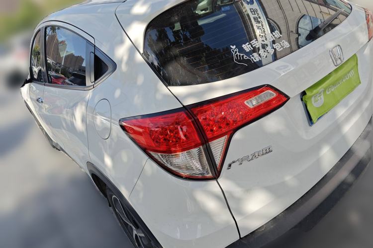 Used Honda Vezel 2020 1.5L CVT Pioneer Edition Rear Left 45 Deg