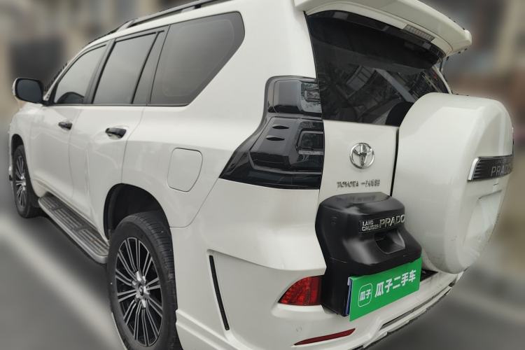 Used Toyota Prado 2018 3.5L Automatic TX-L with Rear-Mounted Spare Tire Rear Left 45 Deg